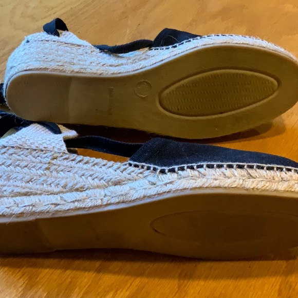 Authentic Espadrilles from Barcelona - Picture 3 of 7